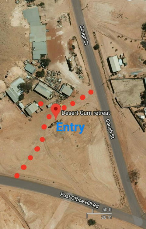 Desert Gum Retreat Gough St - Accommodation Brisbane 22