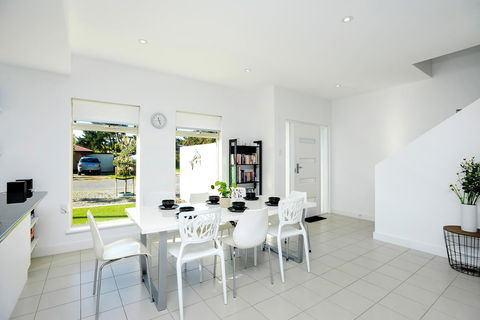 Blue Zone - Aldinga Beach - Accommodation Brisbane 6