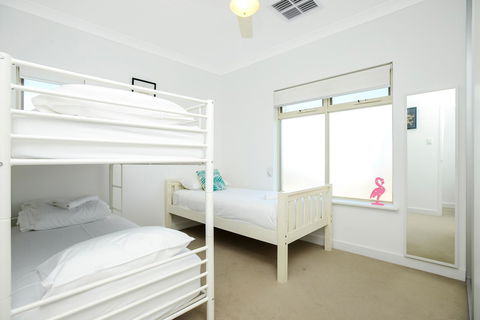 Blue Zone - Aldinga Beach - Accommodation Brisbane 9