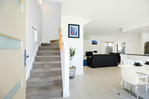 Blue Zone - Aldinga Beach - Accommodation Brisbane 8