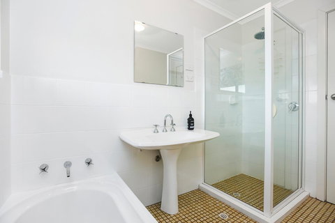 Red Door - Accommodation Brisbane 6