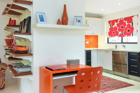 Red Door - Accommodation Brisbane 3