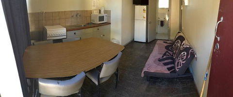 A1Cabins - Accommodation Brisbane 1