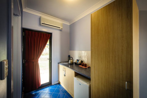 The Anglers Inn - Accommodation Brisbane 3
