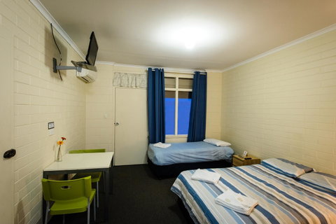 The Anglers Inn - Accommodation Brisbane 9