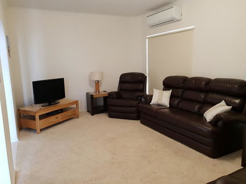 South Shores - Accommodation Brisbane 9
