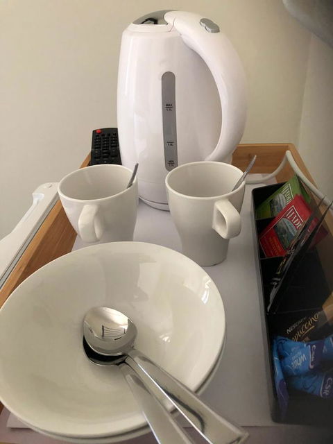 Cornwall Hotel - Accommodation Brisbane 3