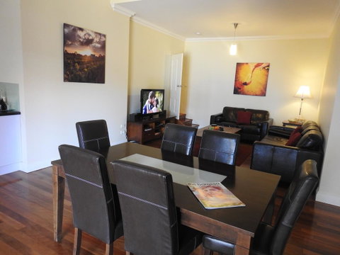 A Secret Garden - Accommodation Brisbane 14