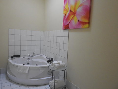 A Secret Garden - Accommodation Brisbane 8