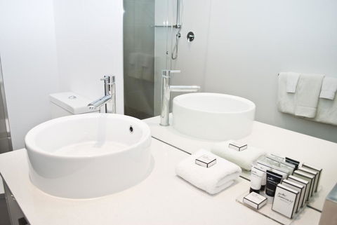 Mawson Lakes Hotel - Accommodation Brisbane 4