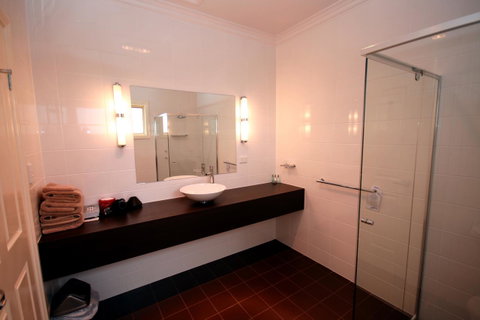 Sundowner Motel Hotel - Accommodation Brisbane 2