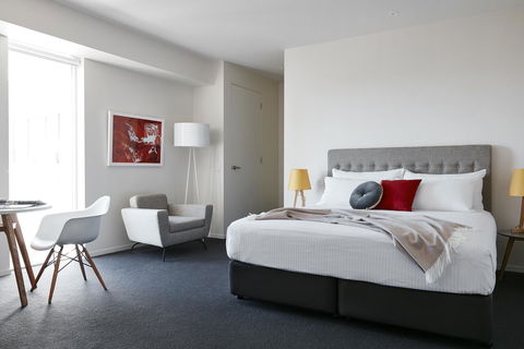 Art Series - The Watson - Accommodation Brisbane 13