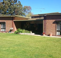 Hilltop Escape - Accommodation Brisbane