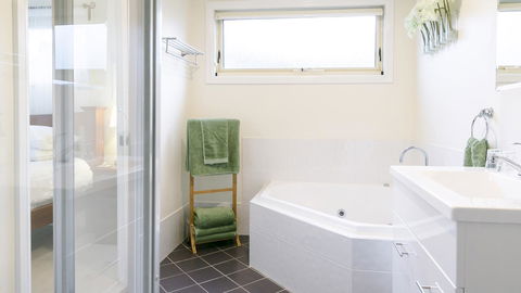 One Tree Bed And Breakfast - Accommodation Brisbane 9