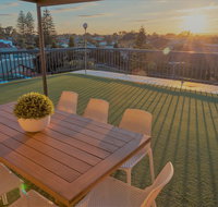 Henley Beach South Amazing Views Huge Private Balcony