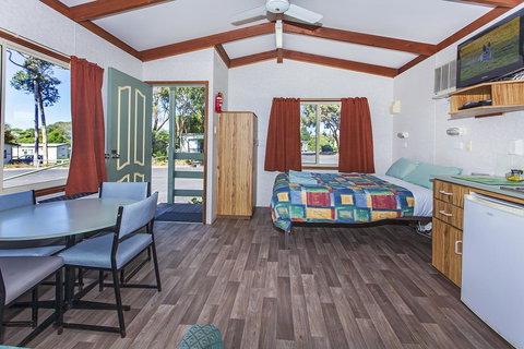 Echo Holiday Parks - Naracoorte - Accommodation Brisbane 43