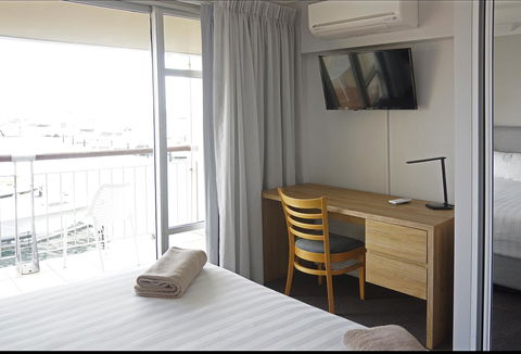 Oceanside 23 - Accommodation Brisbane 10