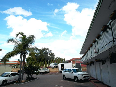 Econo Lodge Rivervale - Accommodation Brisbane 18