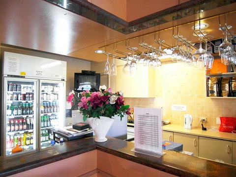 Econo Lodge Rivervale - Accommodation Brisbane 14