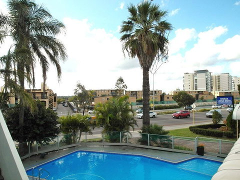 Econo Lodge Rivervale - Accommodation Brisbane 10