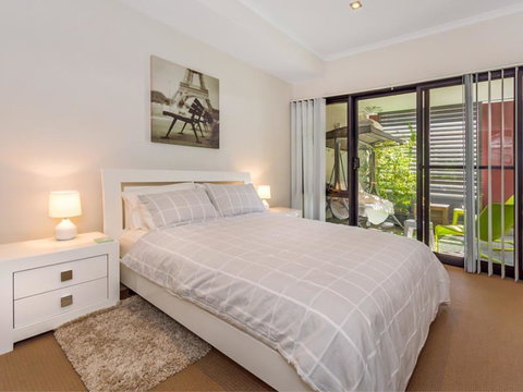 Home Apartment - Perth City Centre - Free WiFi - Accommodation Brisbane 5
