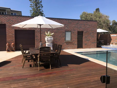 The Compass Beach House - Accommodation Brisbane 23