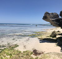 The Compass Beach House - Accommodation Brisbane