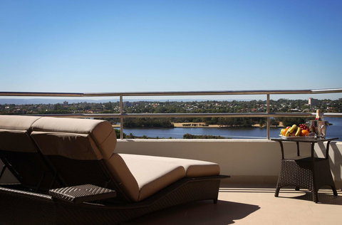 Residence On Langley Park - Accommodation Brisbane 19