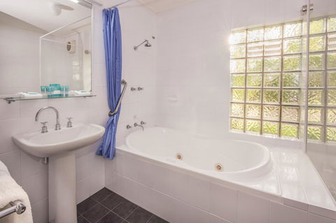 Broadwater Resort WA Tourism Awards 2024 Gold Winner - Accommodation Brisbane 21