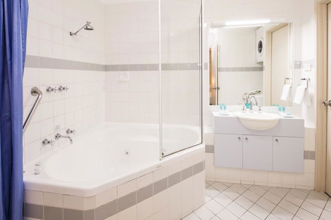 Broadwater Resort WA Tourism Awards 2024 Gold Winner - Accommodation Brisbane 32