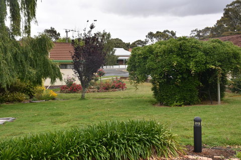 Mount Barker Valley Views Motel & Chalets, Western Australia - Accommodation Brisbane 18