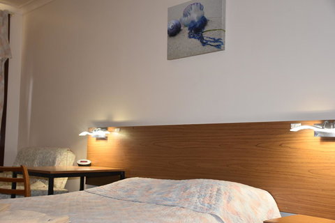 Mount Barker Valley Views Motel & Chalets, Western Australia - Accommodation Brisbane 44