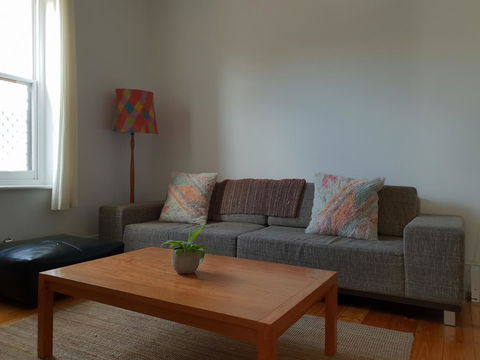 Captain\'s Heritage Cottage - Central Fremantle 2 Bedroom Historic Cottage - Accommodation Brisbane 9