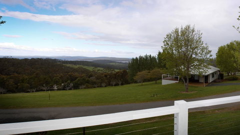 Karri Mia Chalets And Studios - Accommodation Brisbane 9