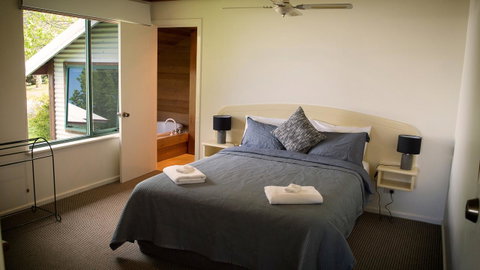 Karri Mia Chalets And Studios - Accommodation Brisbane 18