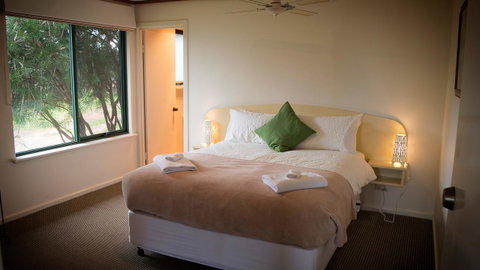 Karri Mia Chalets And Studios - Accommodation Brisbane 11