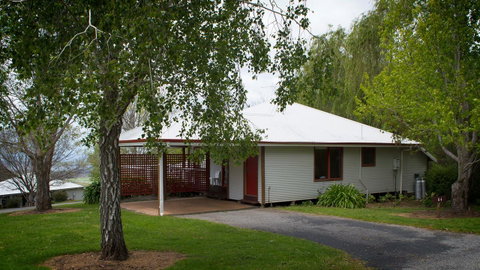 Karri Mia Chalets And Studios - Accommodation Brisbane 34