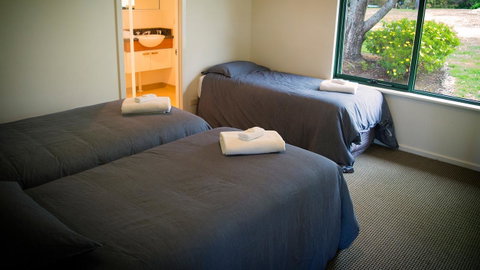 Karri Mia Chalets And Studios - Accommodation Brisbane 17
