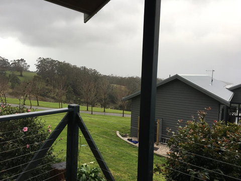 Karri Mia Chalets And Studios - Accommodation Brisbane 2