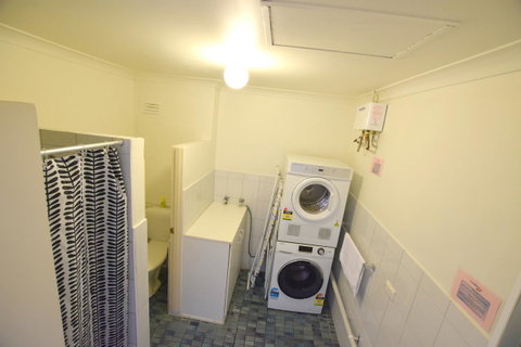 West Beach Lagoon 123 - Location & Views!!! - Accommodation Brisbane 9