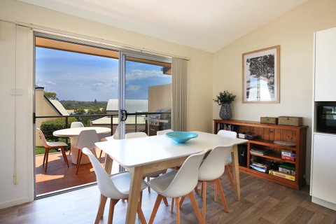 The Cove At Culburra - Direct Access To Beach - Accommodation Brisbane 2