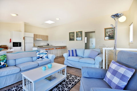 The Cove At Culburra - Direct Access To Beach - Accommodation Brisbane 5