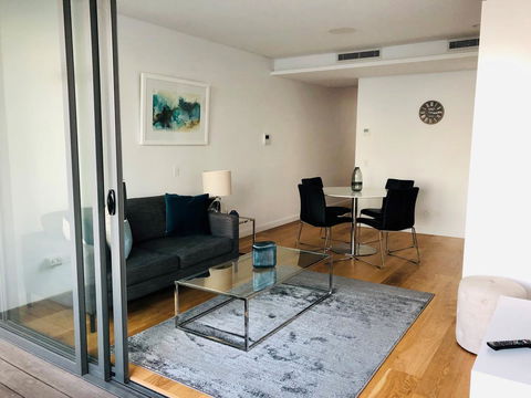 Wyndel Apartments Neutral Bay - Military - Accommodation Brisbane 0