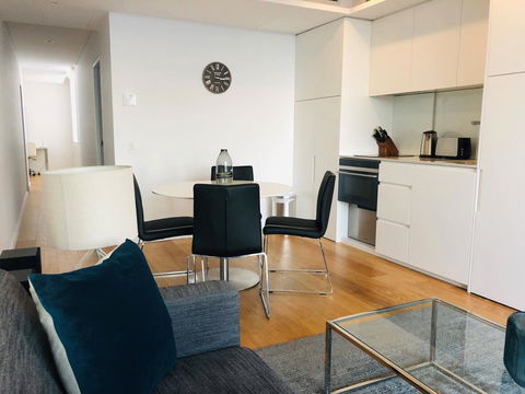 Wyndel Apartments Neutral Bay - Military - Accommodation Brisbane 4