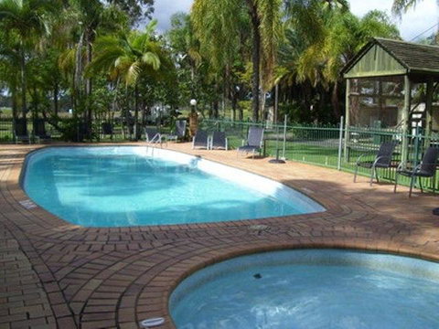 Glenwood Tourist Park & Motel - Accommodation Brisbane 3