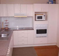 Bellhaven 2 17 Willow Street - Accommodation Brisbane