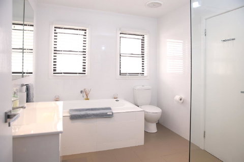 Refuge Cove On Pittwater - Accommodation Brisbane 7
