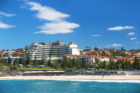 Crowne Plaza Sydney Coogee Beach, An IHG Hotel - Accommodation Brisbane 1