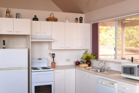 Bundle Hill Cottages - Accommodation Brisbane 41