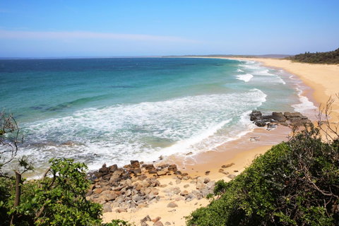 Neptune I Absolute Beachfront I Stunning Views - Accommodation Brisbane 36